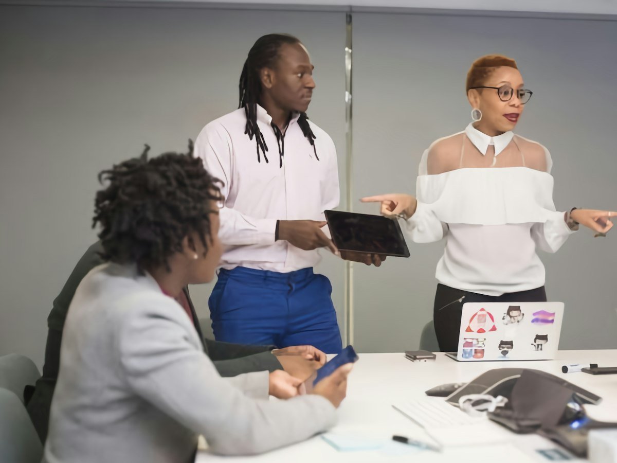 Business professionals exchanging ideas